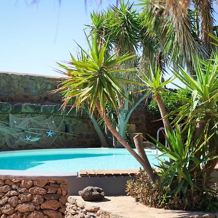 Cactus B&B Le Casette Di Marilena Pantelleria Exterior photo